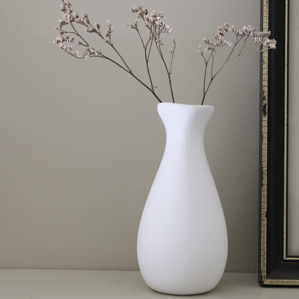 Bud Vase White - Curved image 0
