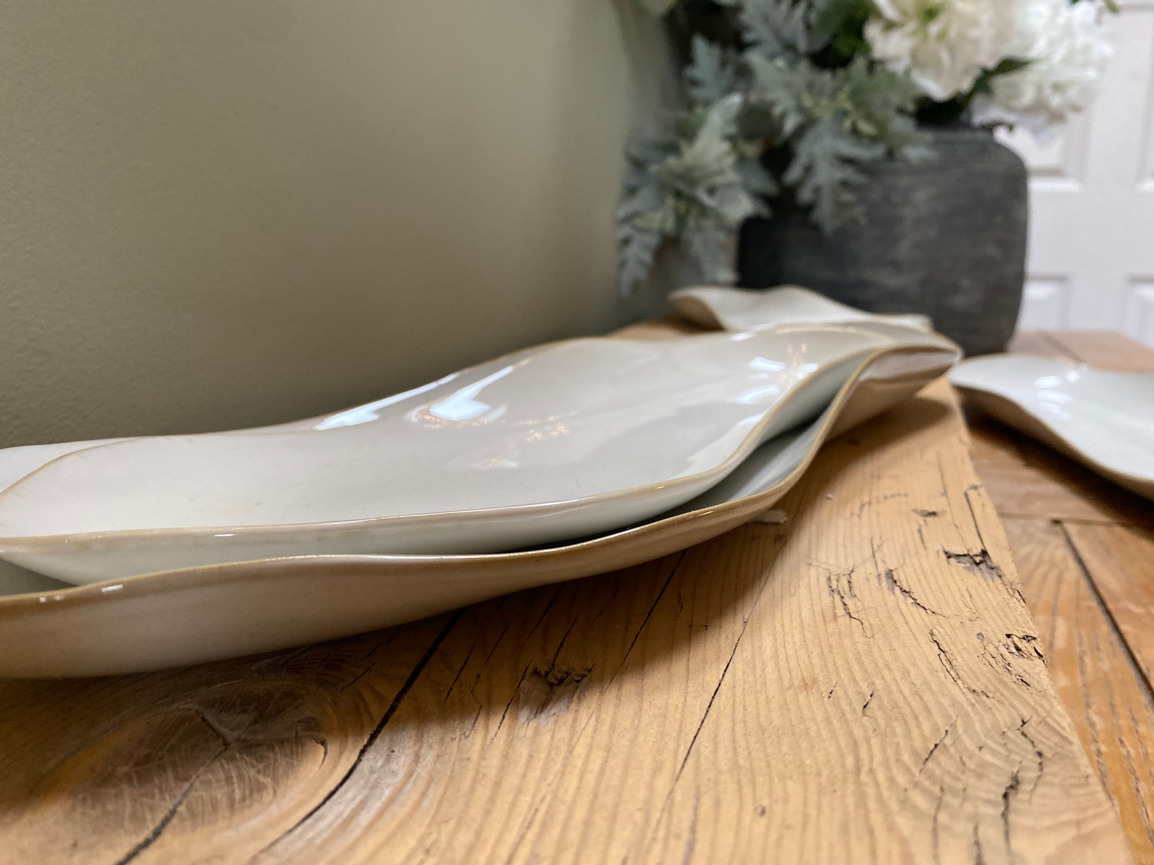 Eden Serving Plate Set of 2 - Oyster White image 2