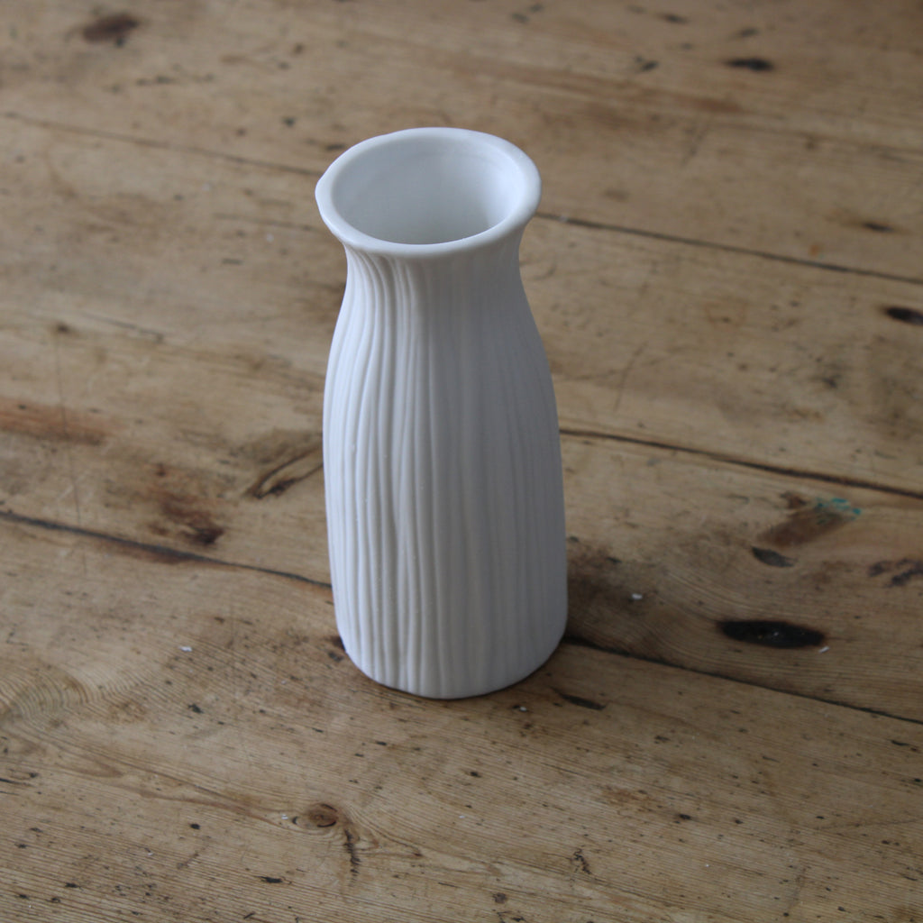 Bud Vase Set of 3 Matte White - Ribbed image 2