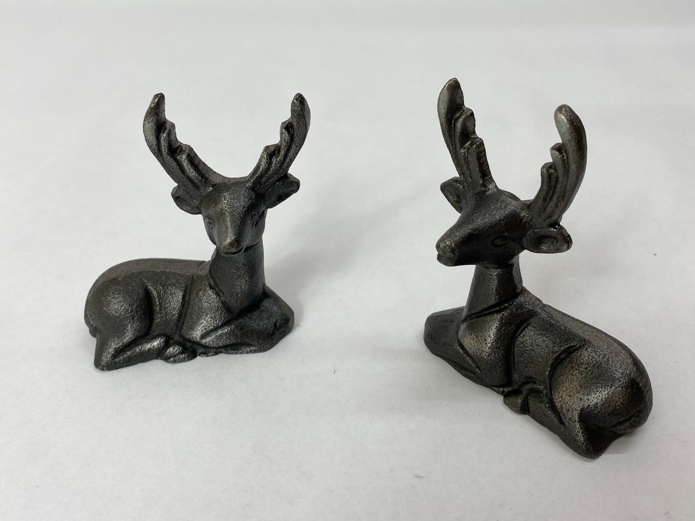 Deer Ornament Pair of Sitting Stag image 1