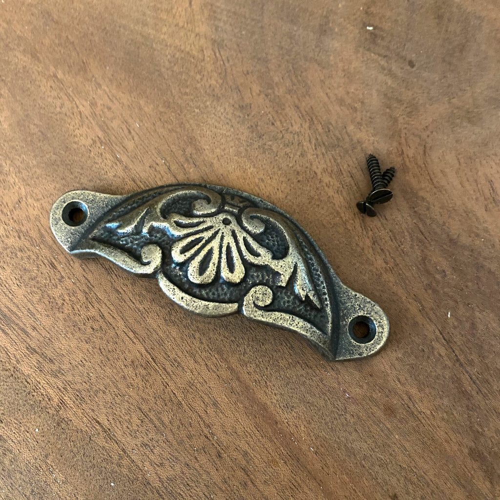 Cup Handle Drawer Pull Antique Brass image 3